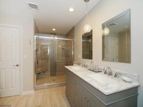 54 Fairview Rd, Clark, NJ 07066 photo 14