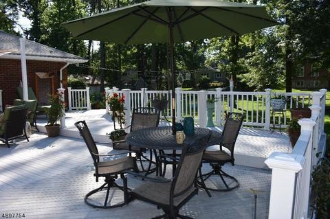 54 Fairview Rd, Clark, NJ 07066 photo 24