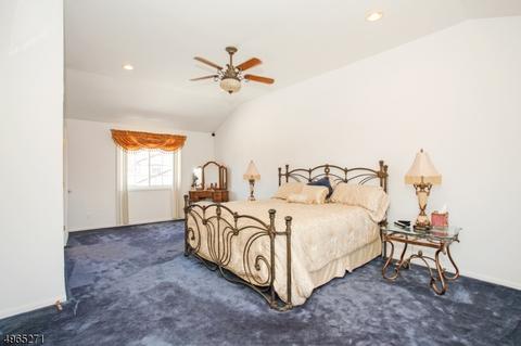 42 Rolling Hills Dr, Wayne, NJ 07470 photo 8