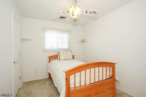 42 Rolling Hills Dr, Wayne, NJ 07470 photo 14