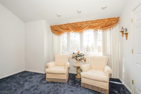 42 Rolling Hills Dr, Wayne, NJ 07470 photo 9
