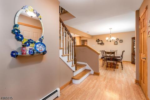 55 Lance Dr, Clark, NJ 07066 photo 11