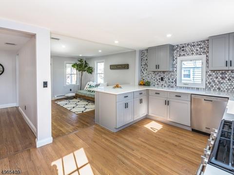 35 Linden Ave, Montclair, NJ 07042 photo 9