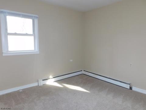 3 E Pine St, Highland Lakes, NJ 07422 photo 13