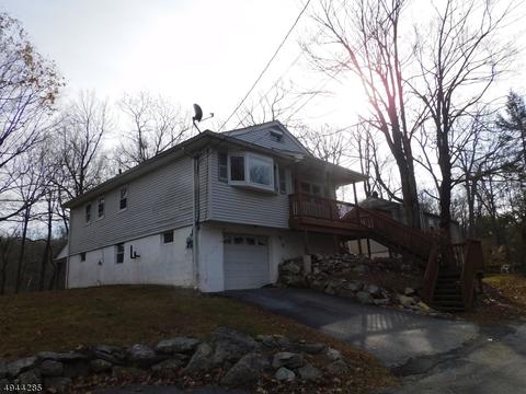 3 E Pine St, Highland Lakes, NJ 07422 photo 22
