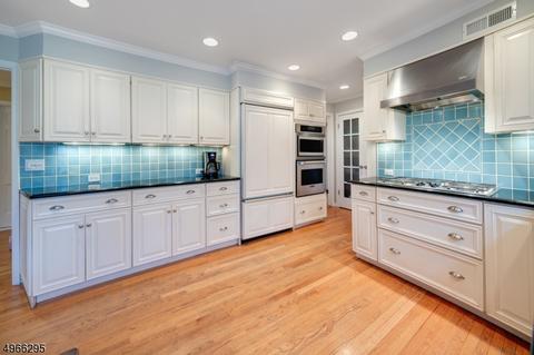 80 Dale Dr, Summit, NJ 07901 photo 9