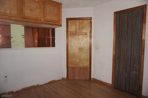 60 North Rd, Wayne, NJ 07470 photo 11