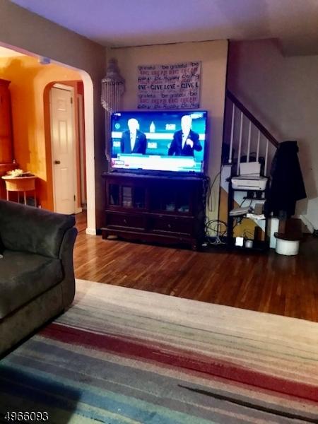 744 E 2nd Ave, Roselle, NJ 07203 photo 4