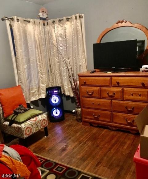 744 E 2nd Ave, Roselle, NJ 07203 photo 10
