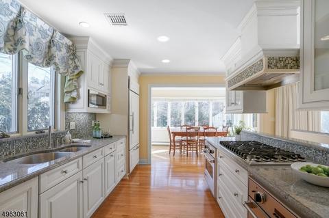 155 Hillcrest Ave, Summit, NJ 07901 photo 5