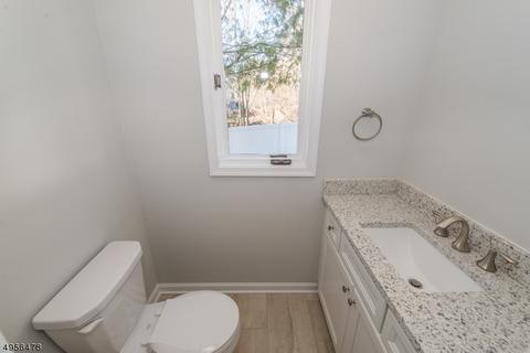 9 Hansen Pl, Wayne, NJ 07470 photo 9