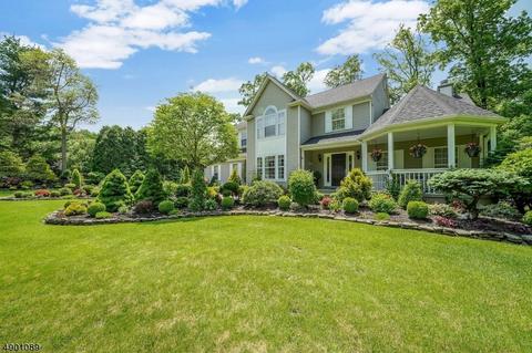 42 Farview Dr, Hackettstown, NJ 07840 photo 2