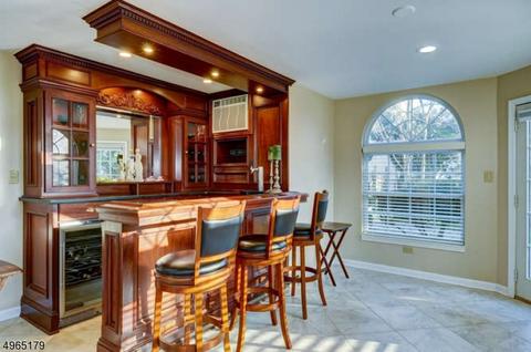 25 Greenbrook Rd, Middlesex, NJ 08846 photo 17