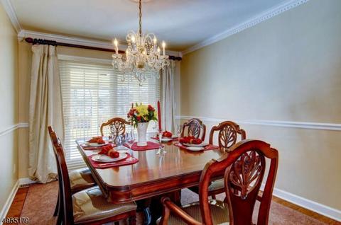 25 Greenbrook Rd, Middlesex, NJ 08846 photo 6