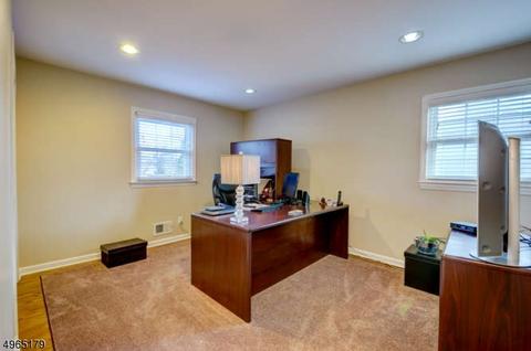 25 Greenbrook Rd, Middlesex, NJ 08846 photo 13