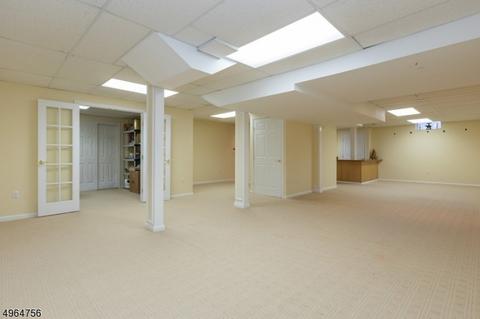56 Bourbon St, Wayne, NJ 07470 photo 16