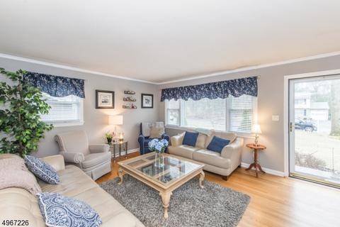 72 Maple Ave, Berkeley Heights, NJ 07922 photo 5
