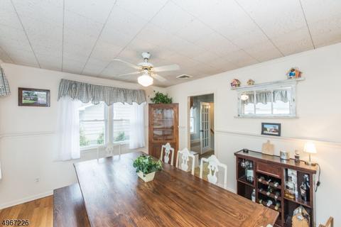 72 Maple Ave, Berkeley Heights, NJ 07922 photo 12