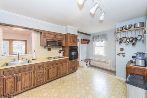 72 Maple Ave, Berkeley Heights, NJ 07922 photo 14