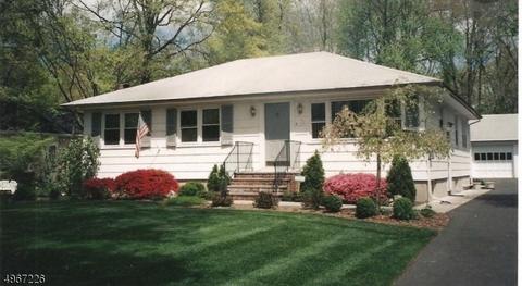 72 Maple Ave, Berkeley Heights, NJ 07922 photo 1
