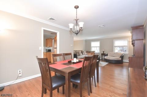 110 Fieldstone Pl, Wayne, NJ 07470 photo 8