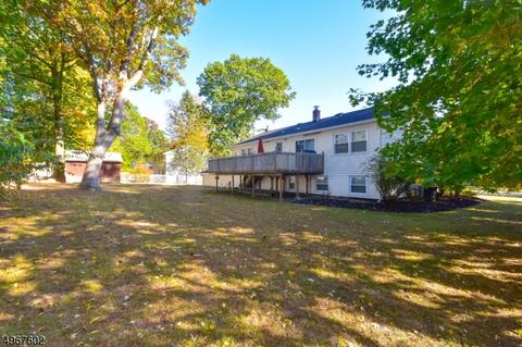 110 Fieldstone Pl, Wayne, NJ 07470 photo 22