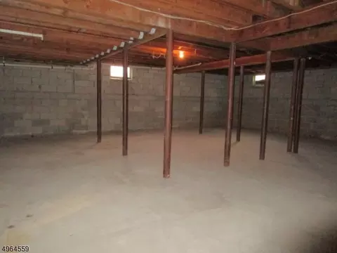 77 Carol Pl, Wayne, NJ 07470 photo 18