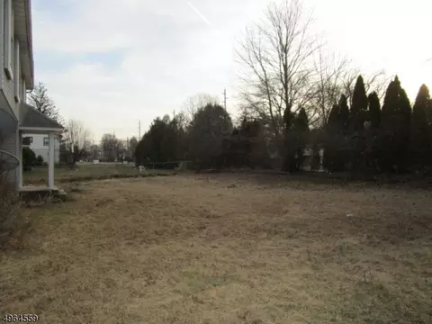 77 Carol Pl, Wayne, NJ 07470 photo 3