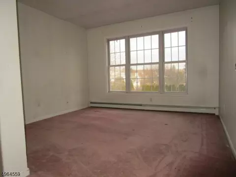 77 Carol Pl, Wayne, NJ 07470 photo 16