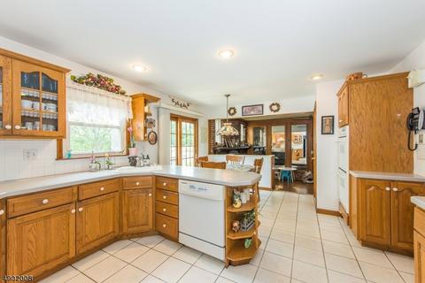 777 Valley Rd, Wayne, NJ 07470 photo 7