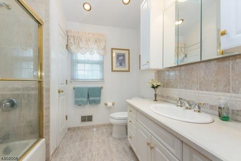777 Valley Rd, Wayne, NJ 07470 photo 17