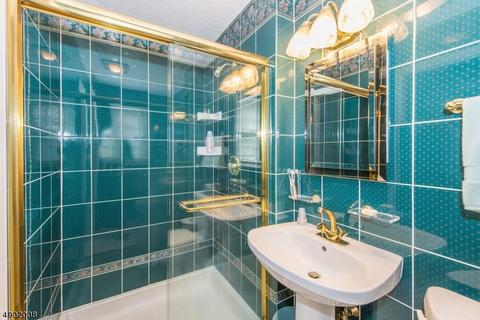 777 Valley Rd, Wayne, NJ 07470 photo 15