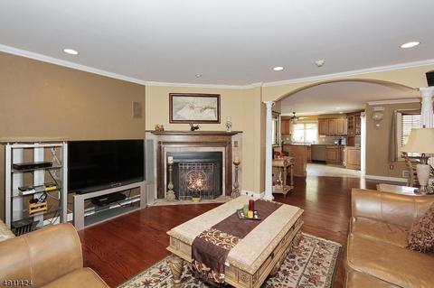 139 Irwin St, Springfield, NJ 07081 photo 6