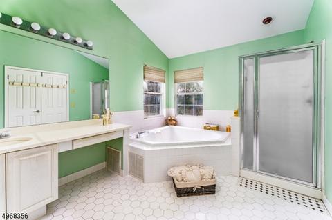 11 Harrier Ct, Wayne, NJ 07470 photo 15