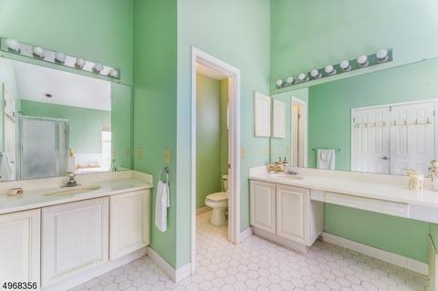 11 Harrier Ct, Wayne, NJ 07470 photo 16