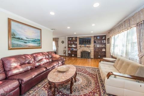 72 Spruce Ter, Wayne, NJ 07470 photo 5