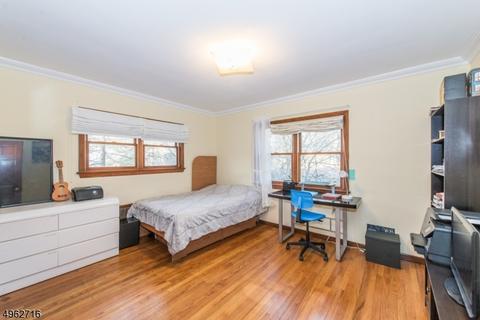 72 Spruce Ter, Wayne, NJ 07470 photo 13