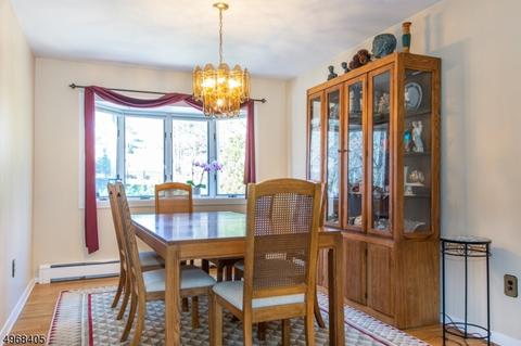 155 Kiwanis Dr, Wayne, NJ 07470 photo 7