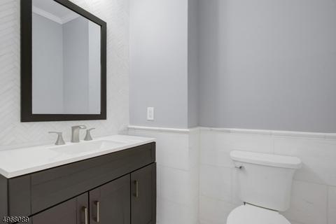 31 Almadera Dr, Wayne, NJ 07470 photo 19