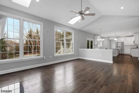 31 Almadera Dr, Wayne, NJ 07470 photo 12