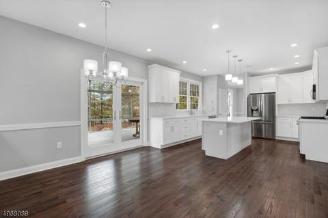31 Almadera Dr, Wayne, NJ 07470 photo 9