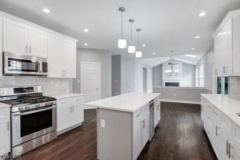 31 Almadera Dr, Wayne, NJ 07470 photo 8
