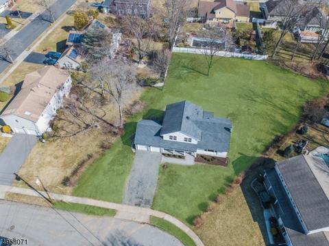 7 Toucan Ct, Wayne, NJ 07470 photo 24