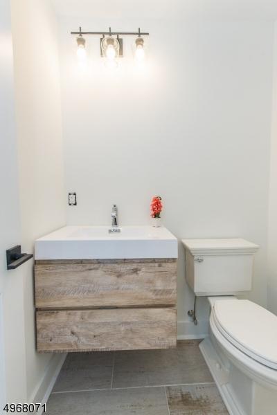 7 Toucan Ct, Wayne, NJ 07470 photo 10