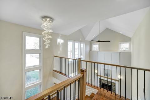 227 Summit Rd, Mountainside, NJ 07092 photo 6