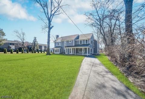 227 Summit Rd, Mountainside, NJ 07092 photo 2