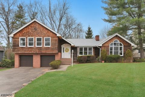 576 Schaefer Ave, Oradell, NJ 07649 photo 1