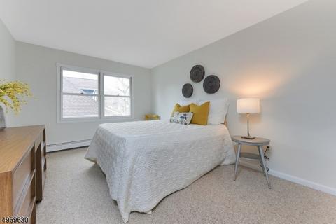 576 Schaefer Ave, Oradell, NJ 07649 photo 13