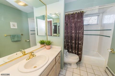 31 Huron Ave, Wayne, NJ 07470 photo 16