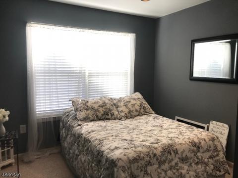187 Warbler Dr, Wayne, NJ 07470 photo 17